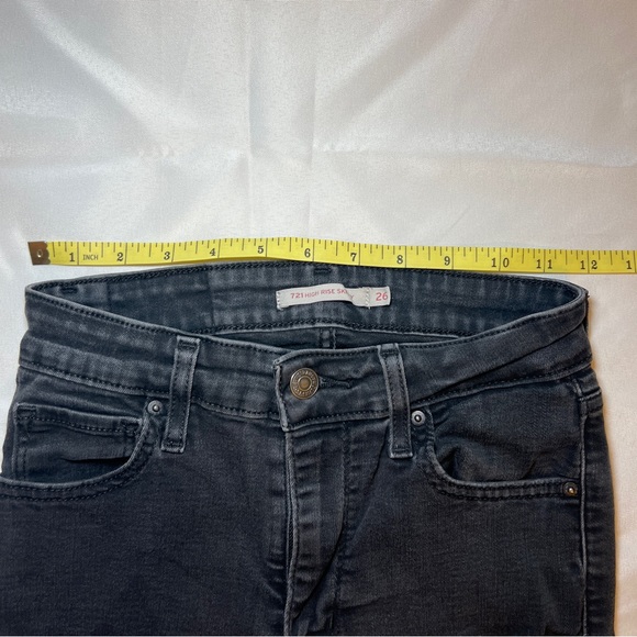 Levi’s 721 High Rise Skinny Women’s Black Faded Denim Jeans Size 26 - Picture 14 of 16